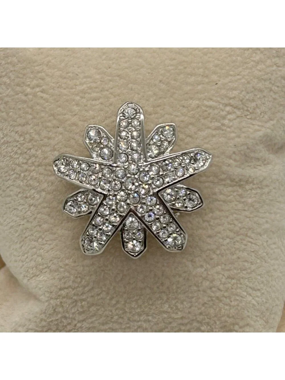 Vintage Swarovski Brooch Pin Crystal Snowflake Christmas Star Holiday Retired